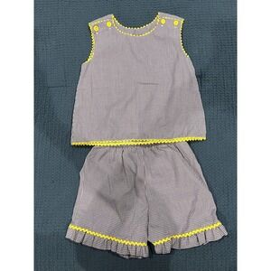 Little Girls 2 Piece Set By "Be Mine" Top And Shorts Purple And White H13